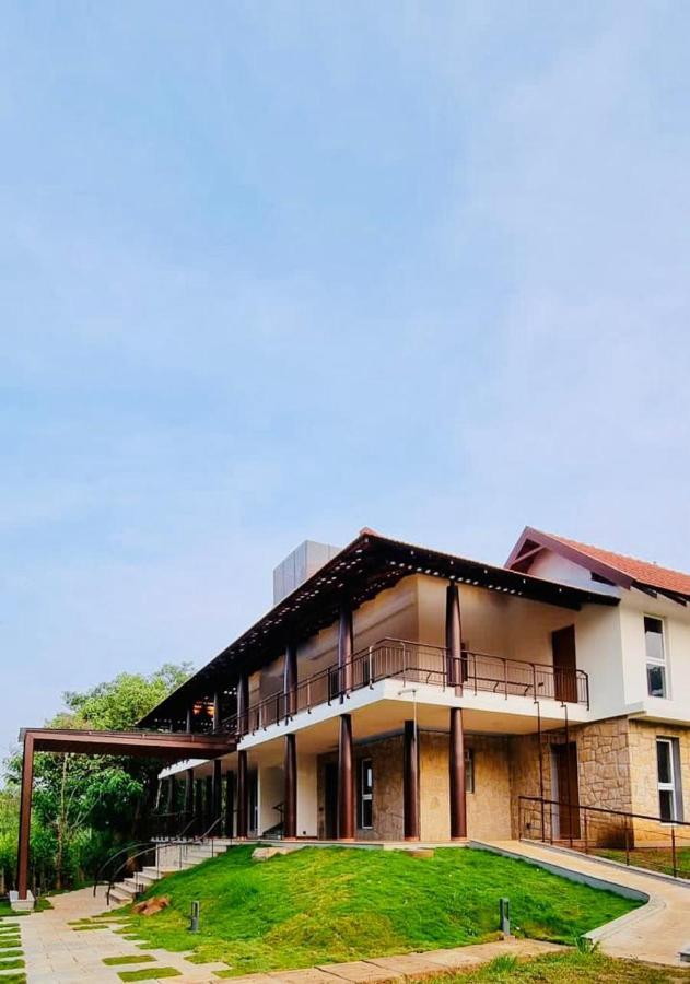 7 Heaven Villas & Resorts Chikmagalūr Zewnętrze zdjęcie
