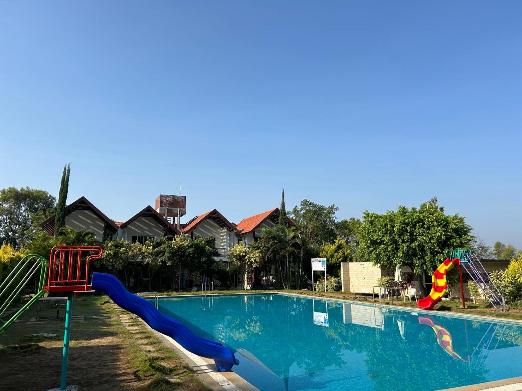 7 Heaven Villas & Resorts Chikmagalūr Zewnętrze zdjęcie