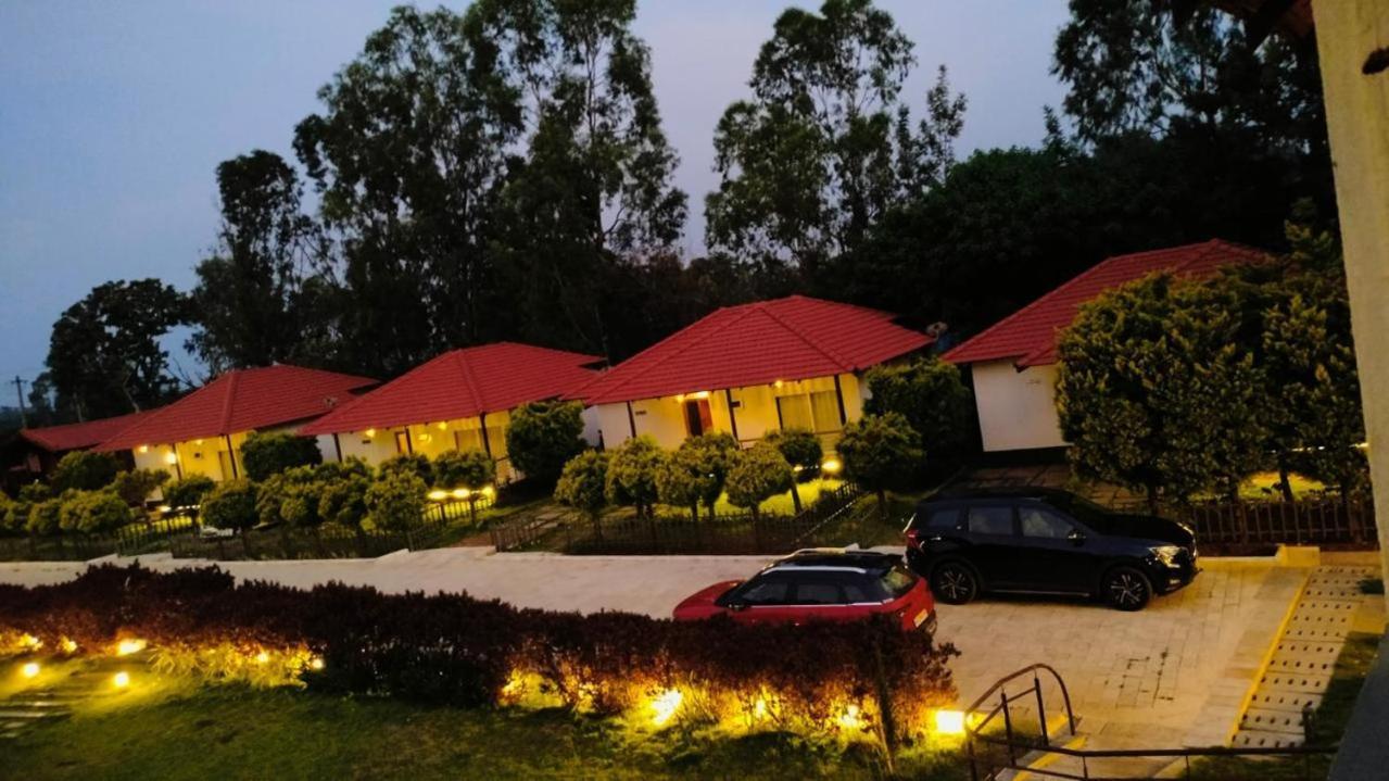 7 Heaven Villas & Resorts Chikmagalūr Zewnętrze zdjęcie